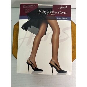 Hanes Silk Reflections Pantyhose-Non-control Top Sandalfoot sz CD Style 715